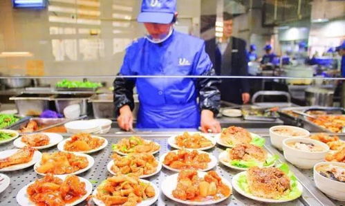 南京一高校食堂,提供免费晚餐服务,为食堂点赞